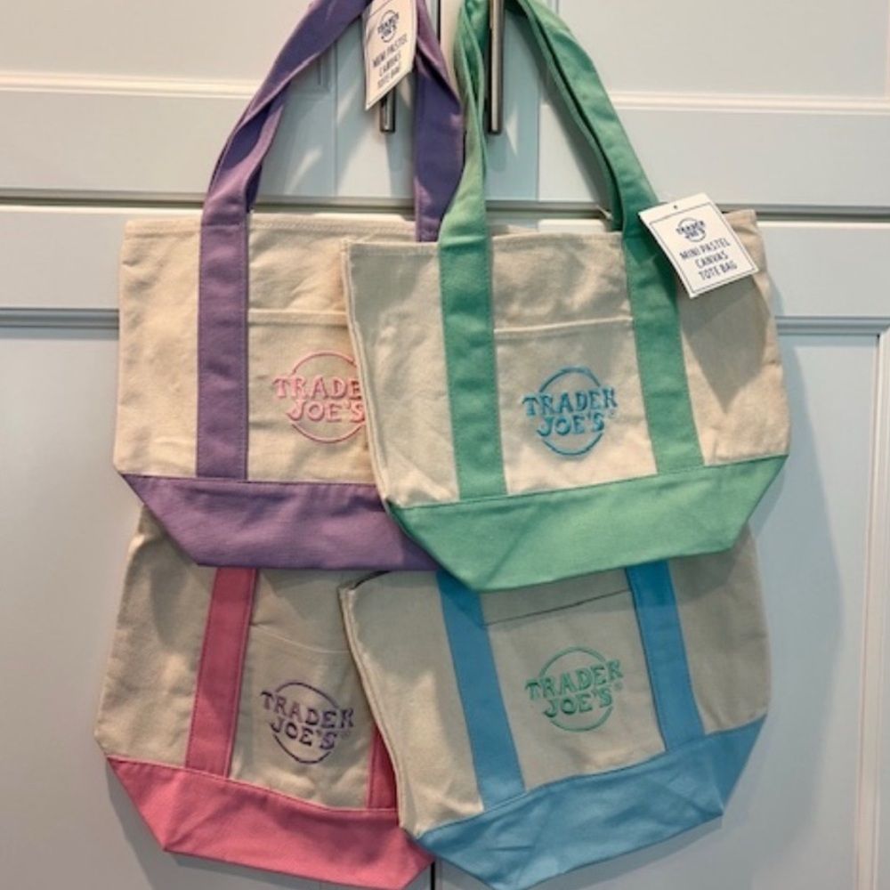 Trader Joe's Pastel Mini Canvas Tote Bag-Set of 4 - NEW w/tags-Limited Edition